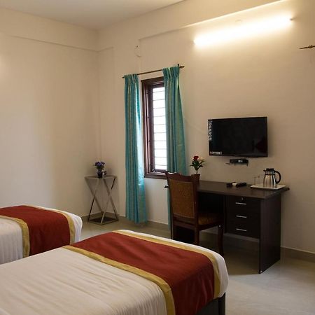 Oyo 8737 King Suites Bengalúr Exteriér fotografie