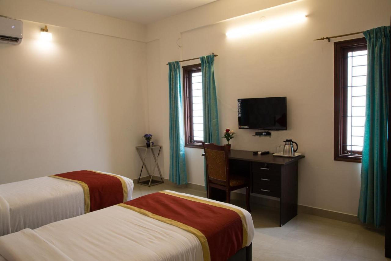 Oyo 8737 King Suites Bengalúr Exteriér fotografie