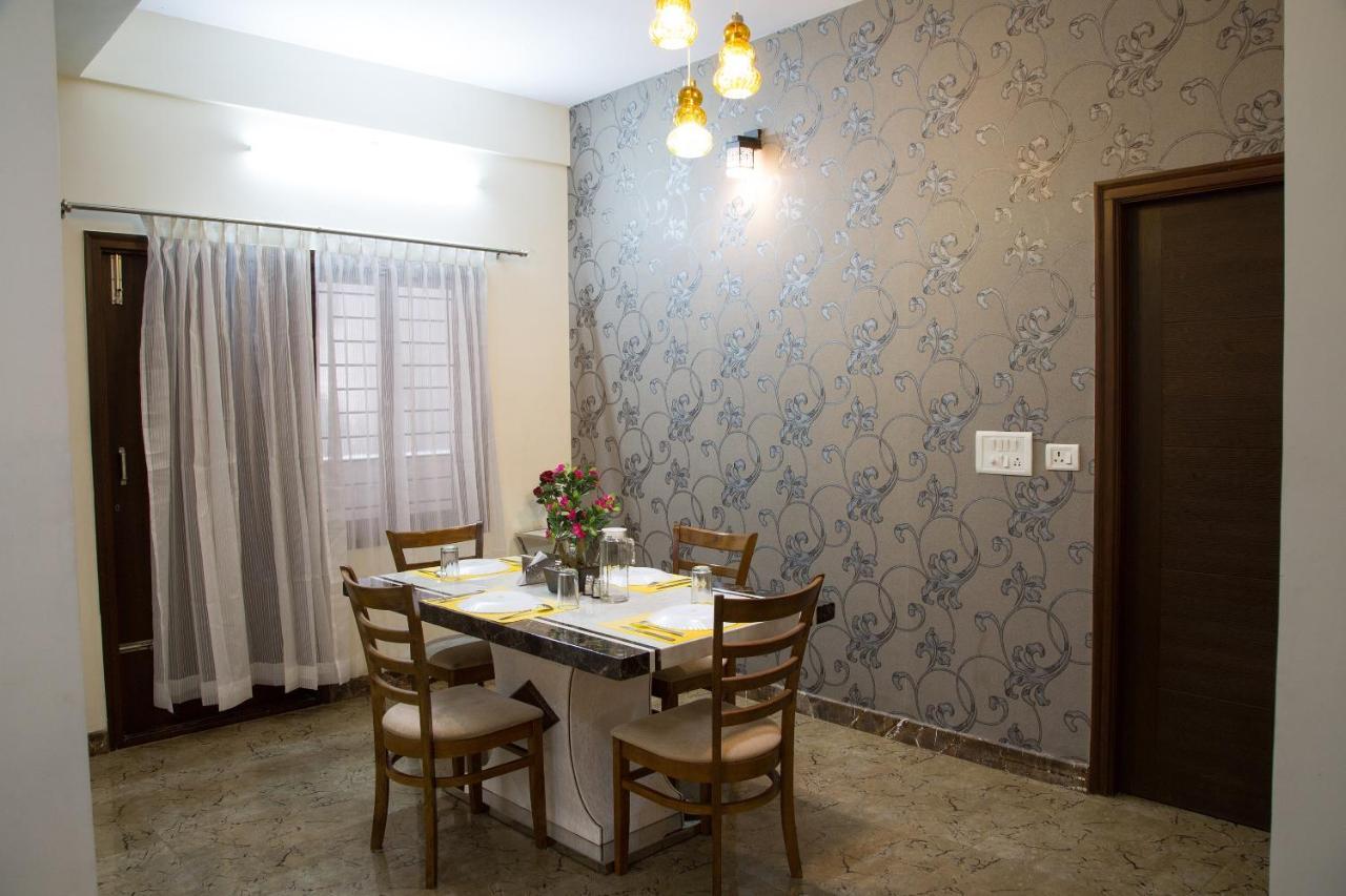 Oyo 8737 King Suites Bengalúr Exteriér fotografie